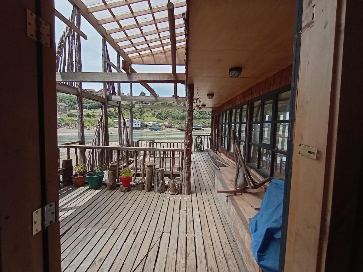 Hostal Palafito Waiwen Castro Kültér fotó