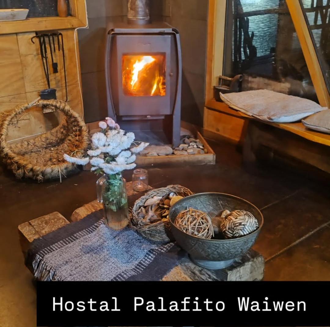 Hostal Palafito Waiwen Castro Kültér fotó